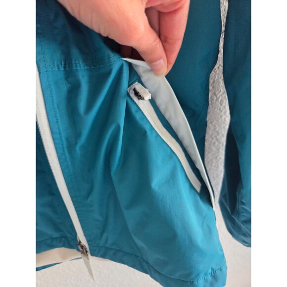 The North Face Girl's Warm Storm Rain Jacket - Picture 6 of 10